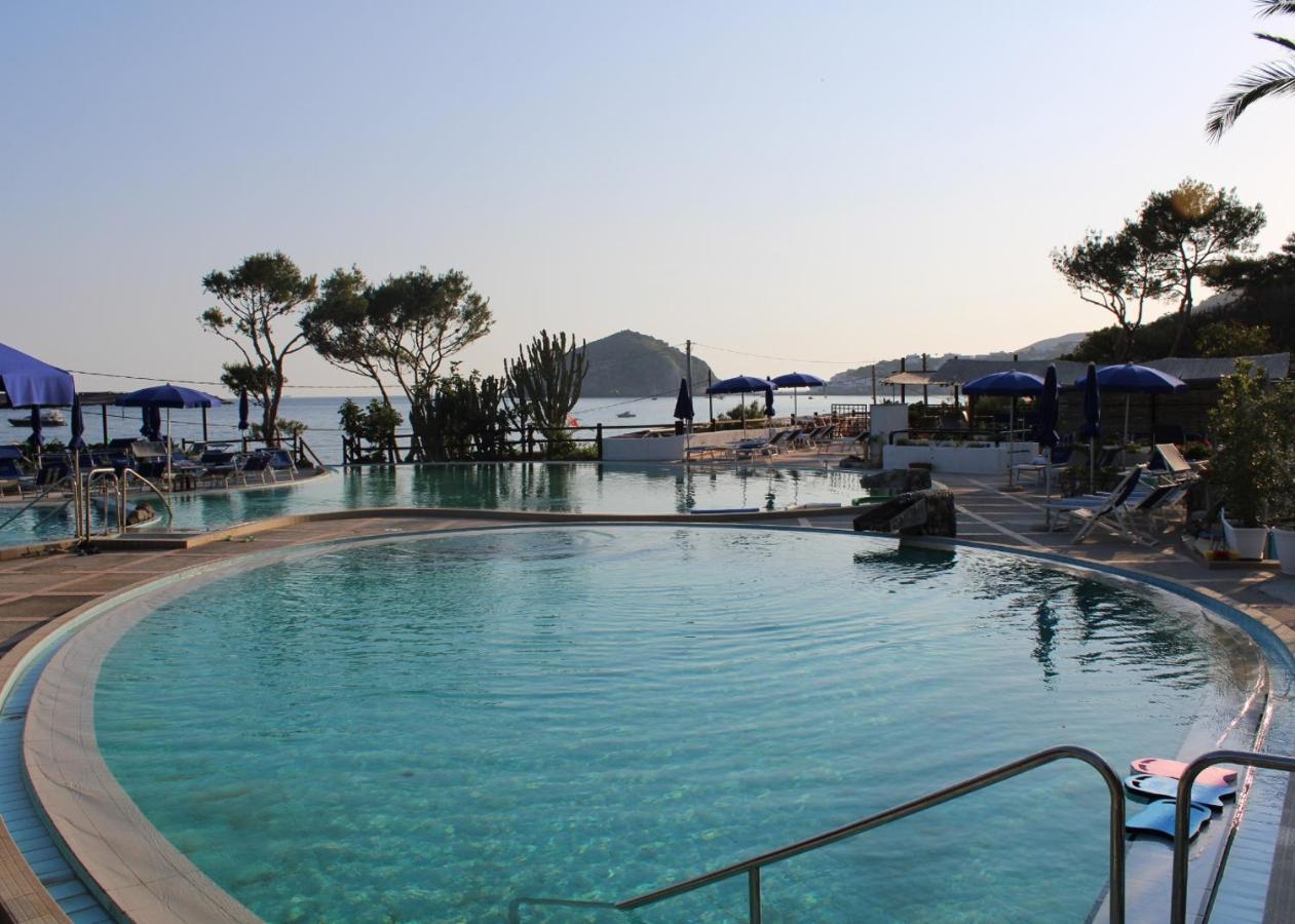 Terme Olympus Aparthotel Barano d'Ischia ภายนอก รูปภาพ